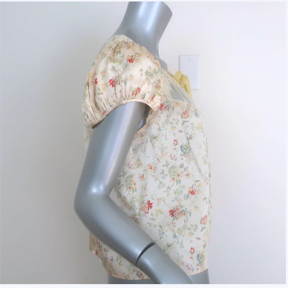 Doen Camri Floral Silk Top - Picture 7 of 9
